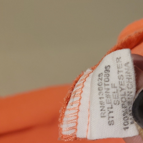 ❤LAST APRIL FLOWY SEMI-SHEER TOP/SHIRT/BLOUSE, SMALL - Picture 3 of 4